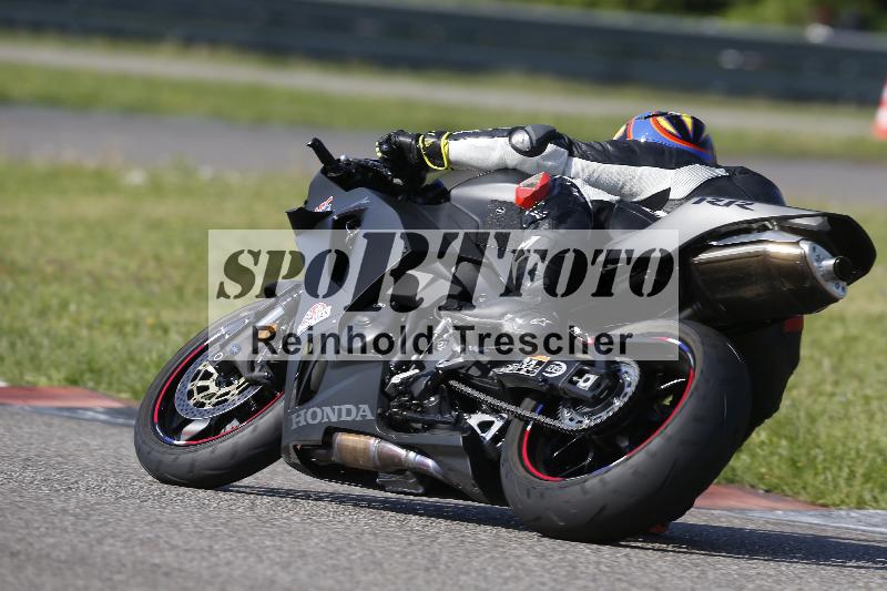 /11 29.04.2025 PROMAX ADR/Gruppe gelb/backside
